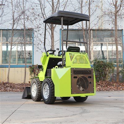 Ładowarka o sterowaniu burtowym do transportu materiałów magazynowych